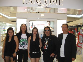 THE RN BAND & 2 SINGERS AT DIAMOND PLAZA
